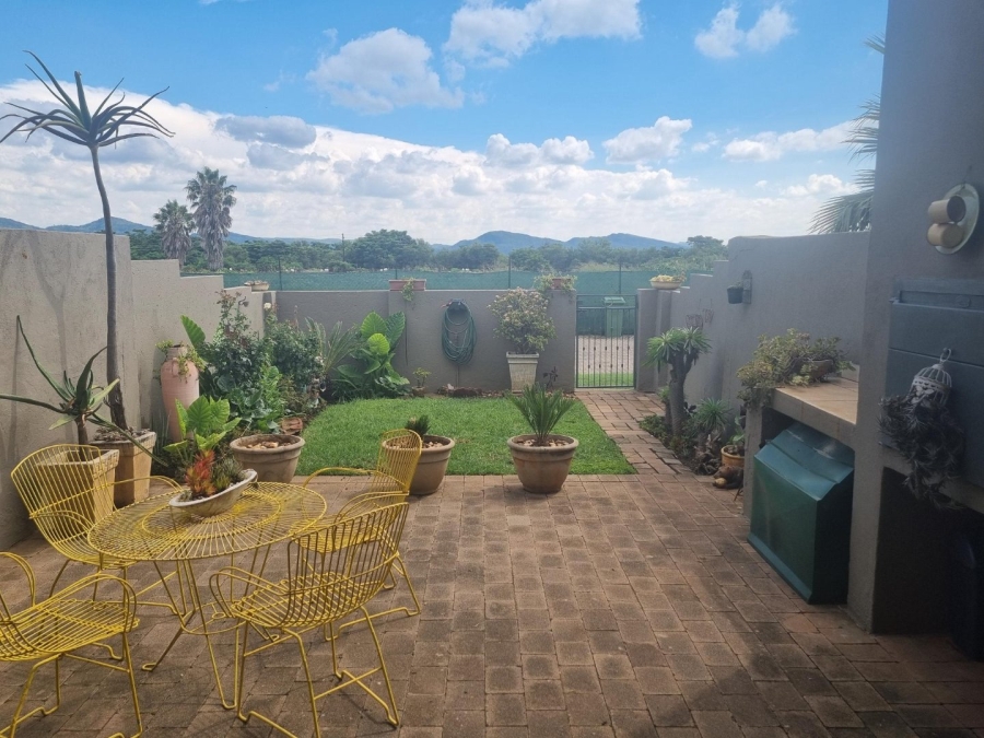 2 Bedroom Property for Sale in Melodie North West